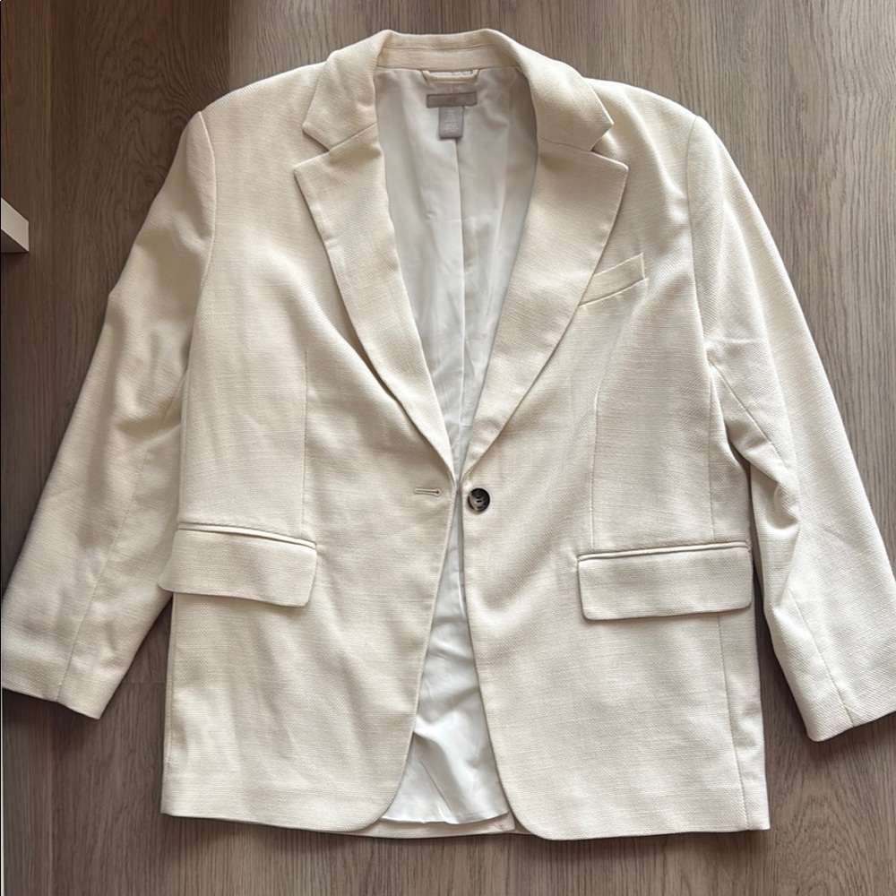 H&M Elegant Cream Blazer